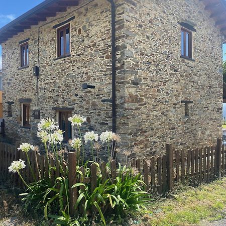 Casita Feliz Entre Montanas Y Cerca Del Mar Villa Trabada Exterior foto