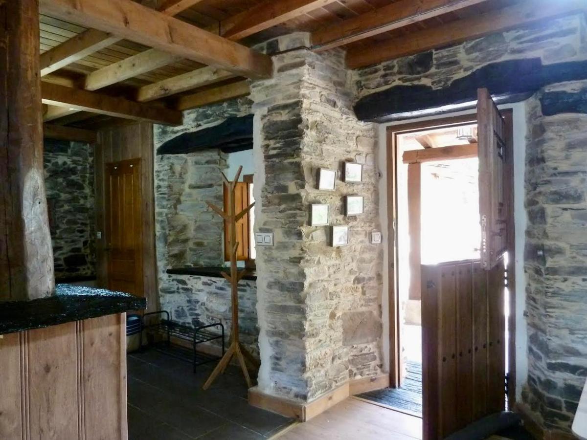 Casita Feliz Entre Montanas Y Cerca Del Mar Villa Trabada Exterior foto