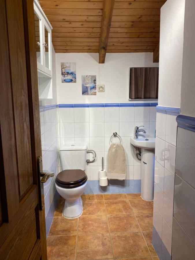 Casita Feliz Entre Montanas Y Cerca Del Mar Villa Trabada Exterior foto